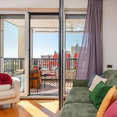 The Rainbow House With Terrace! Apartment Milan